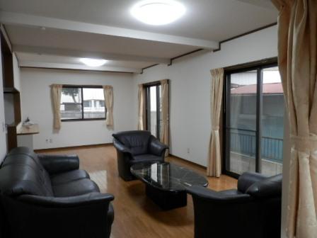 Living. Spacious 25.5 Pledge of LDK