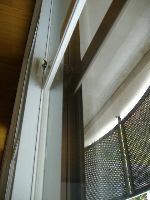 Entrance. Winter warmth in double sash