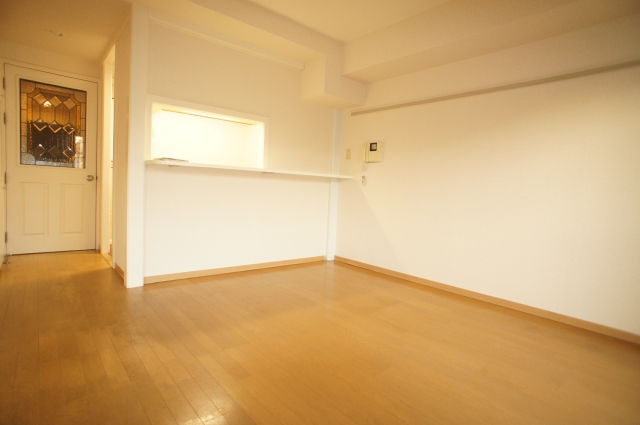 Living and room. Counter Kitchen Living