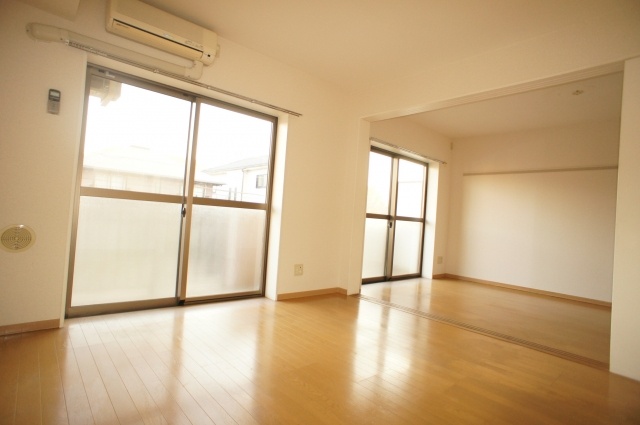 Living and room. Bright living room of flooring