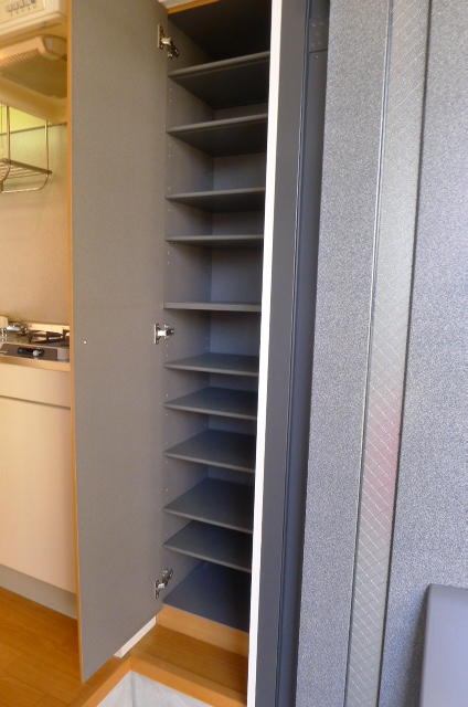 Entrance. With a large shoe box