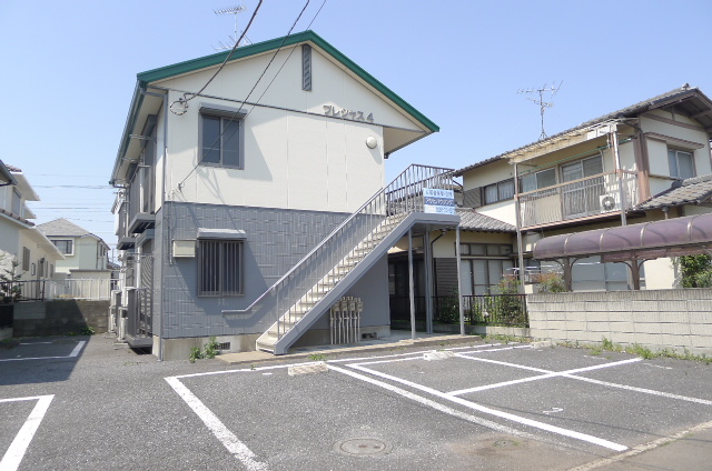 Building appearance. Popular Sakaemachi ☆ 