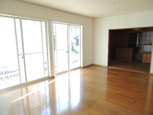 Living and room. Living