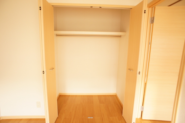 Receipt. Plenty of storage