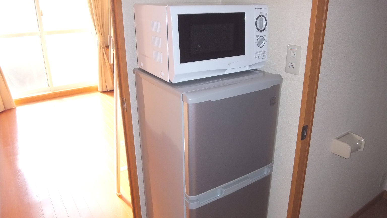 Other Equipment. microwave ・ refrigerator