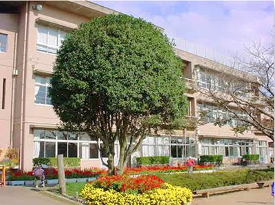 Primary school. Ushiku City Nakane to elementary school (elementary school) 1296m