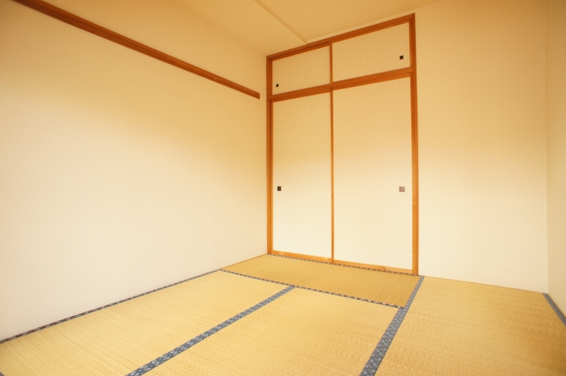 Receipt. With a closet that can store plenty