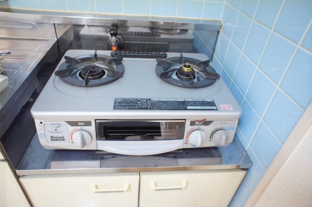 Kitchen. Happy with stove