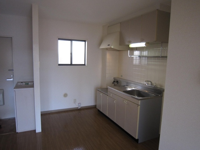 Kitchen. Bright with window Kitchen
