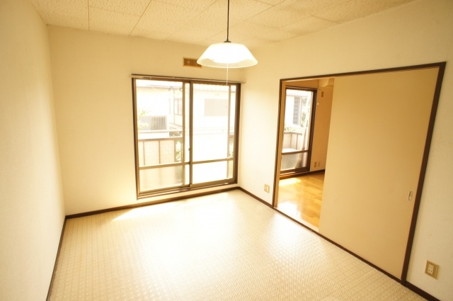 Living and room. There are two rooms on the south side