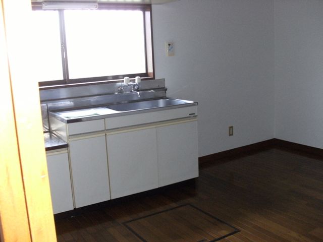 Kitchen. ※ Gas stove installation Allowed