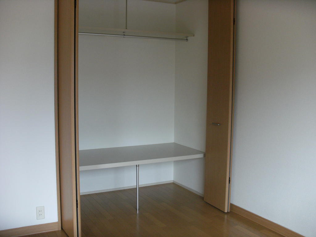 Receipt. ※ South Western-style housing