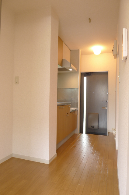 Kitchen. Clean rooms