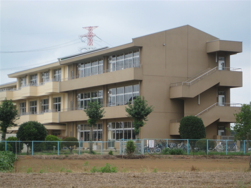 Primary school. Nakane up to elementary school (Ushiku) (elementary school) 1400m