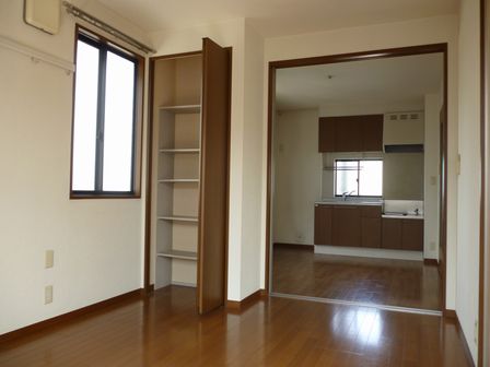 Living and room. Nanyang room ・ Receipt