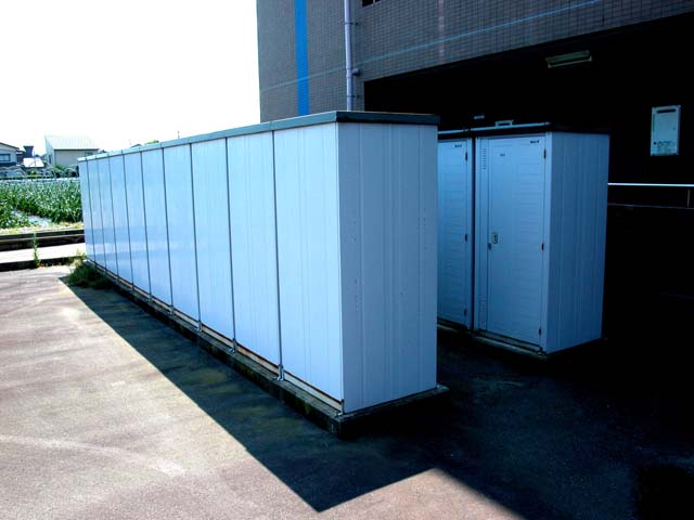 Other Equipment. trunk room