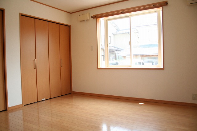 Living and room. 9 Pledge Interoceanic with a bay window