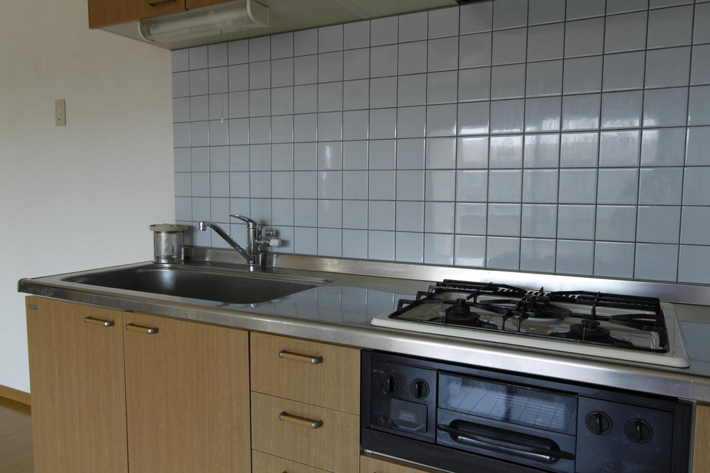 Kitchen. Because the system kitchen, Stove preparation of is none!