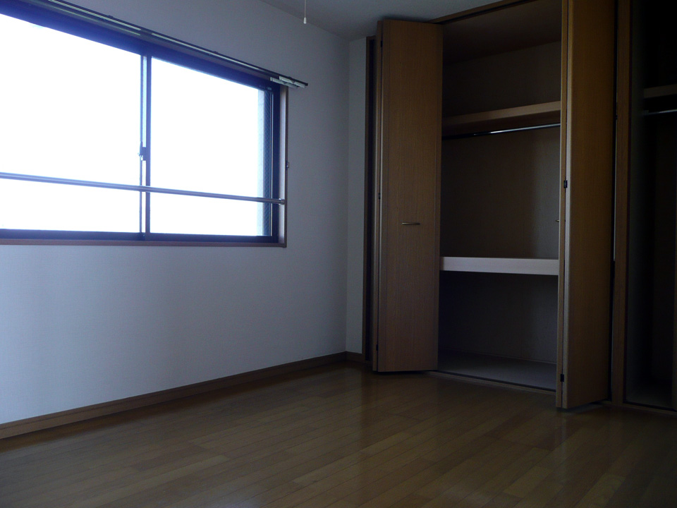 Living and room. Western-style 2 storage