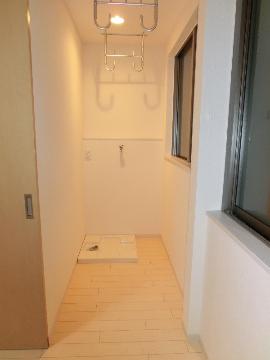 Other room space. Laundry Area