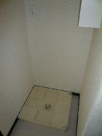 Other. Washing machine Storage