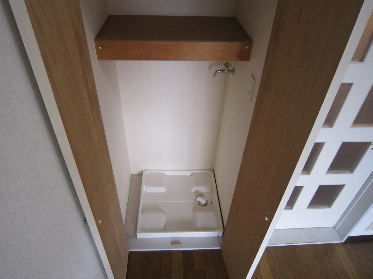 Receipt. Laundry Area