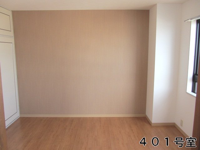 Other room space. Reference photograph