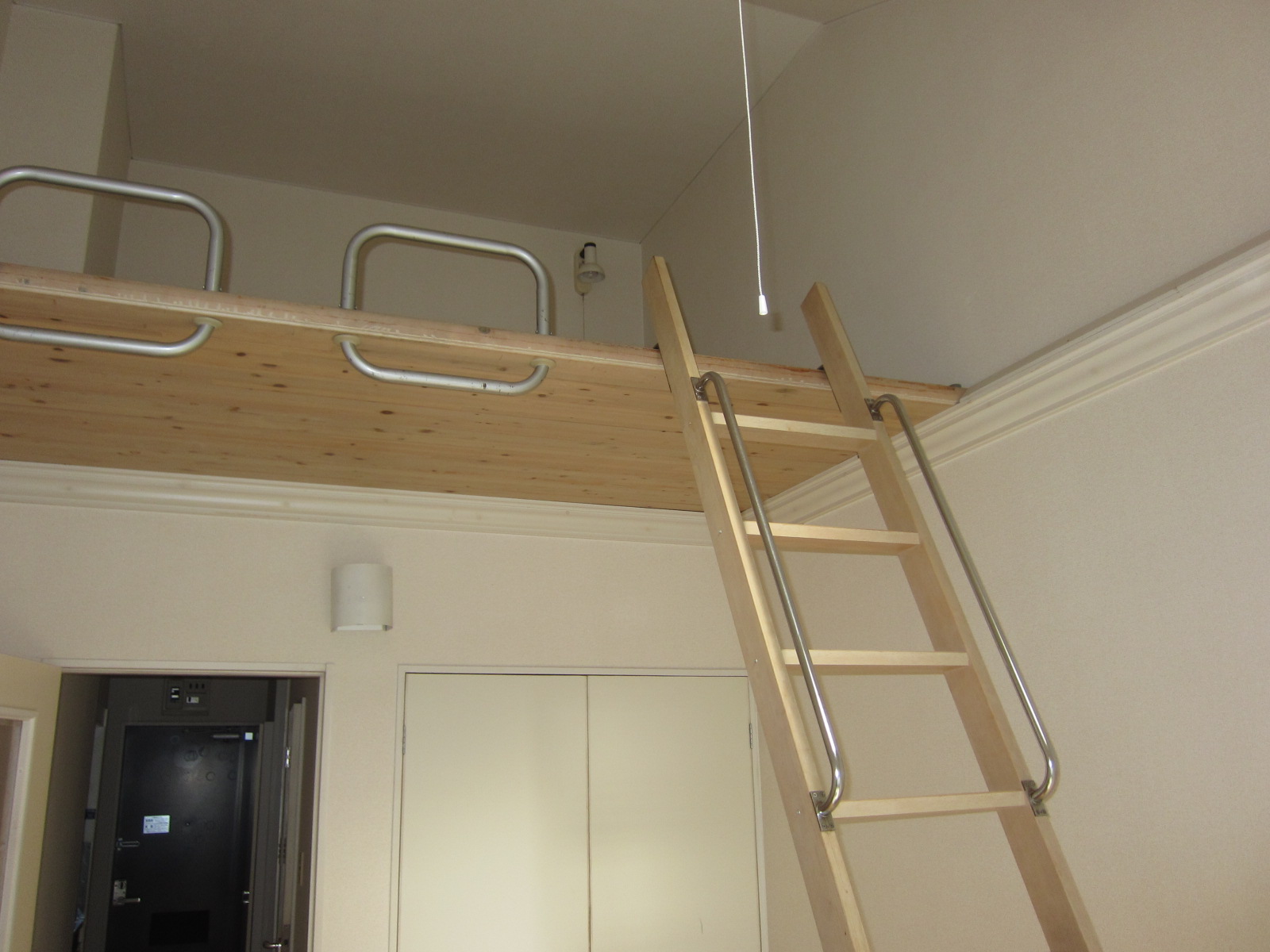 Other room space. loft