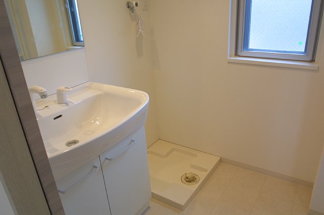 Washroom. Water around also solid.