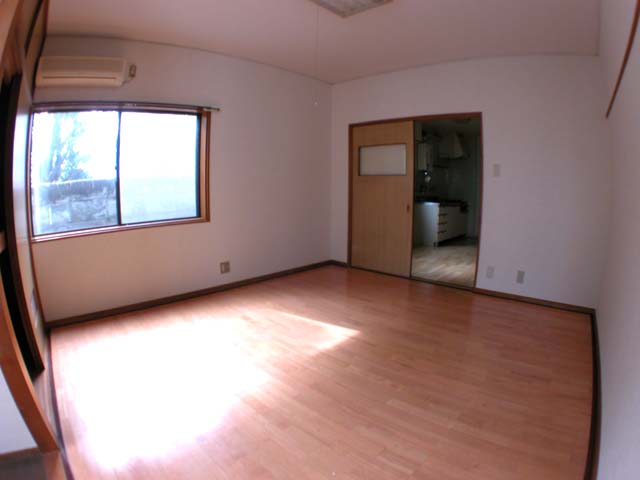 Living and room. Reference photograph