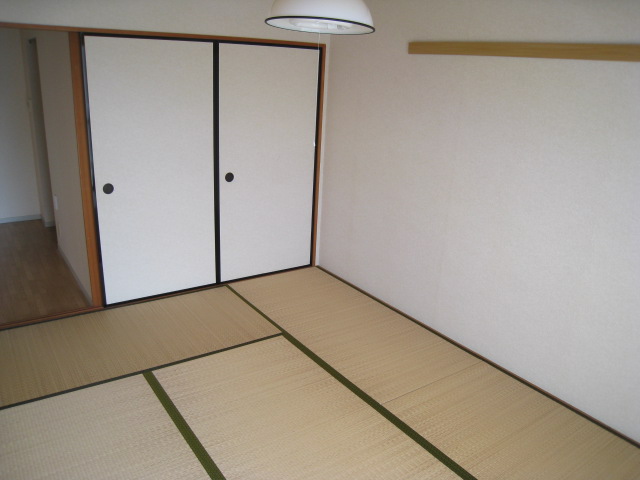 Other room space