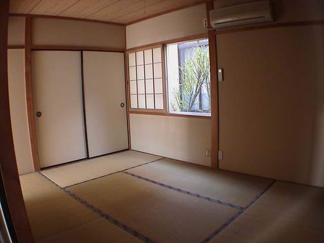 Other room space. Reference photograph