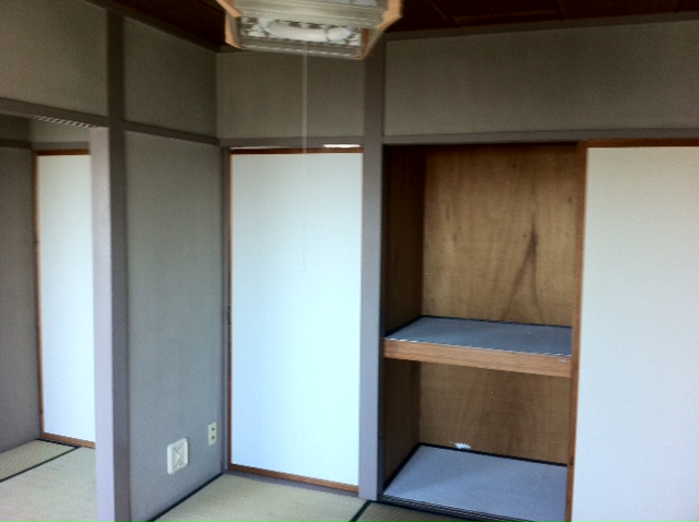 Other room space. There are two closet.