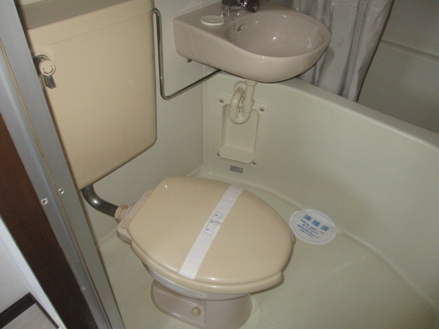 Toilet