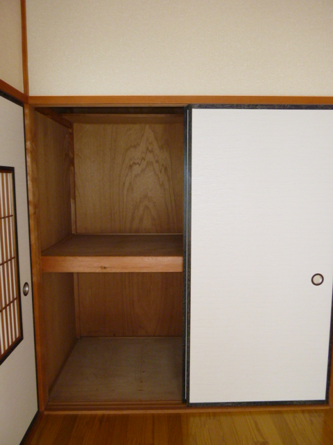 Receipt. 1F Hiroshi 6 storage