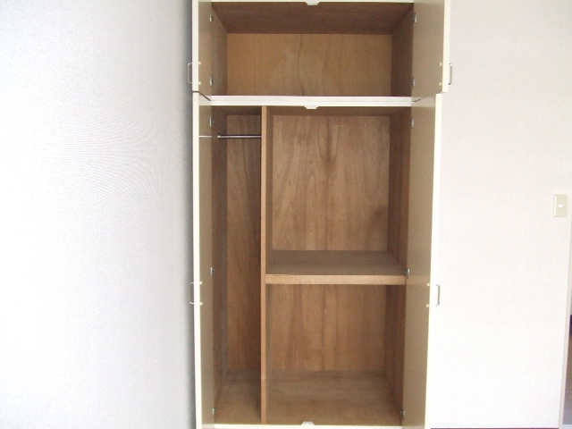 Receipt. Western-style housing