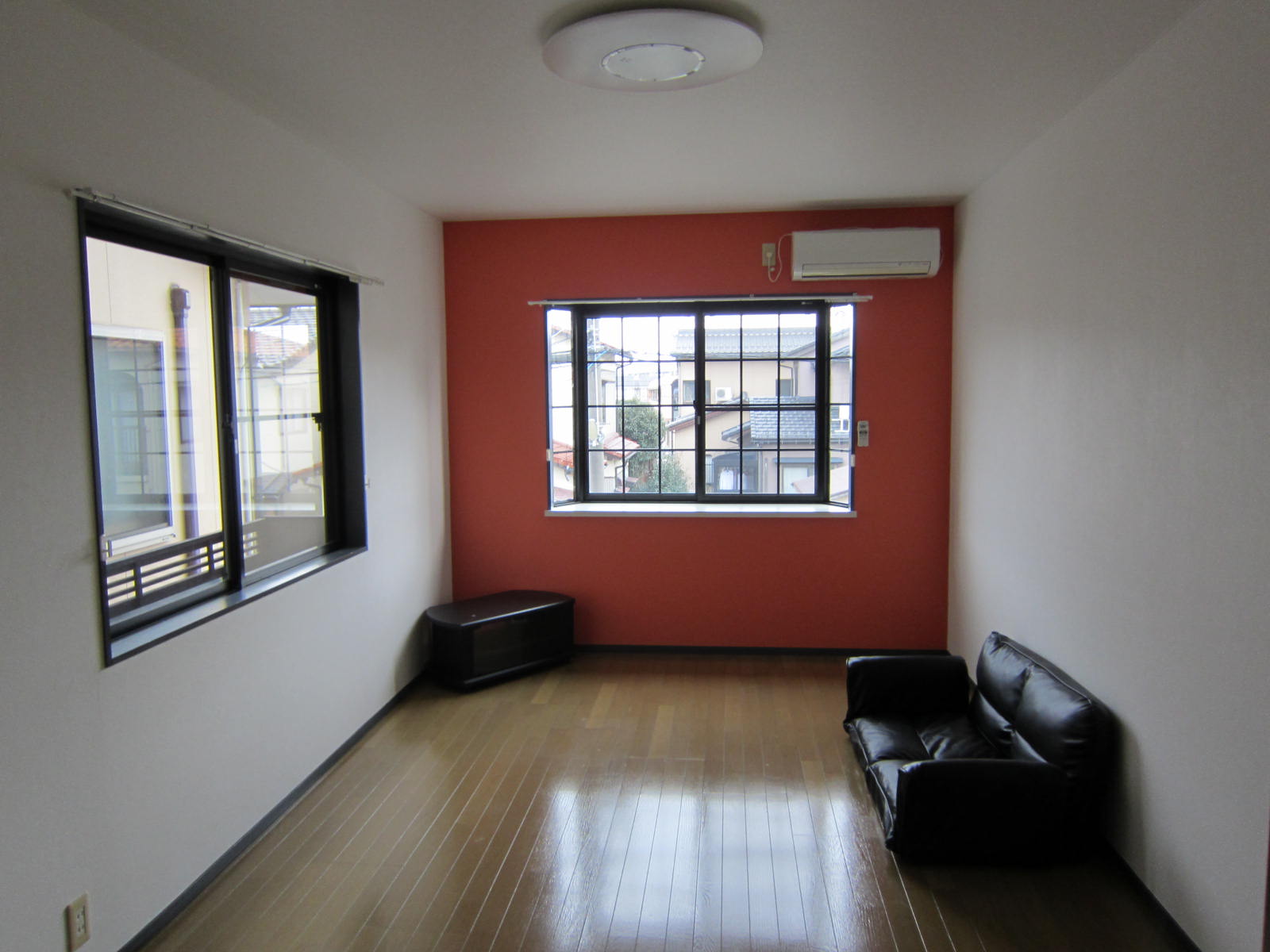 Living and room. furniture ・ With consumer electronics! !