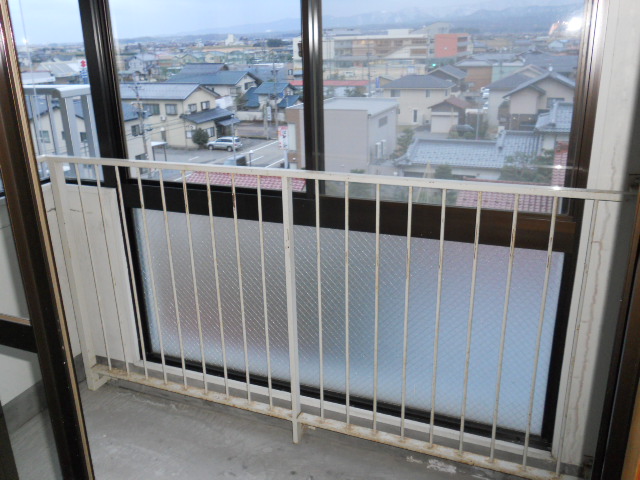 Other Equipment. There solarium