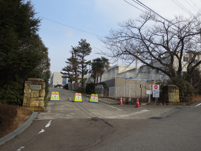 Junior high school. Nomi Municipal Tatsunokuchi junior high school (junior high school) up to 775m