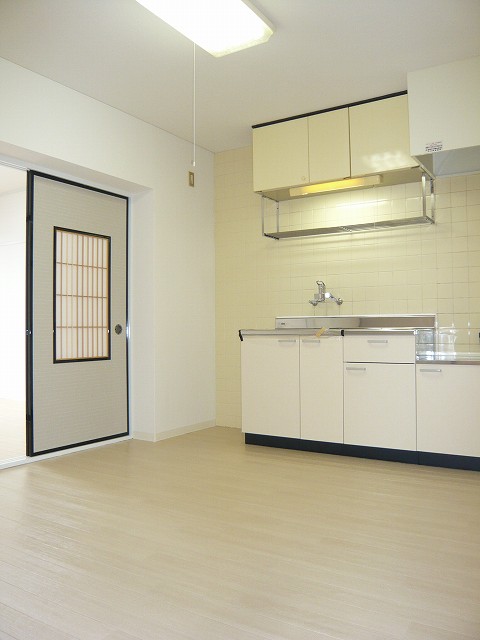 Other room space. dining kitchen