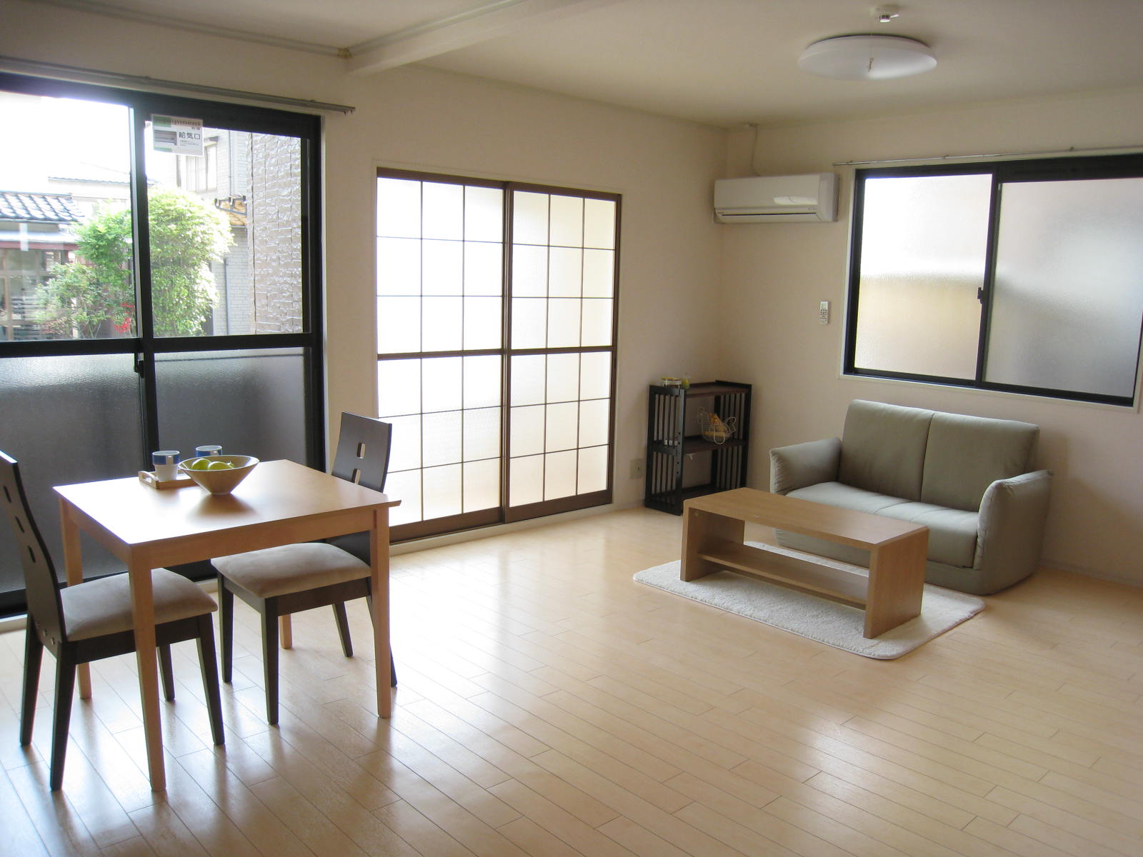 Living and room. The photograph is a 103, Room.