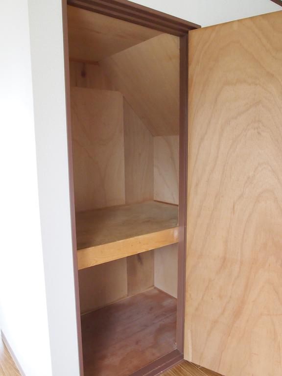 Receipt. Stairs under storage