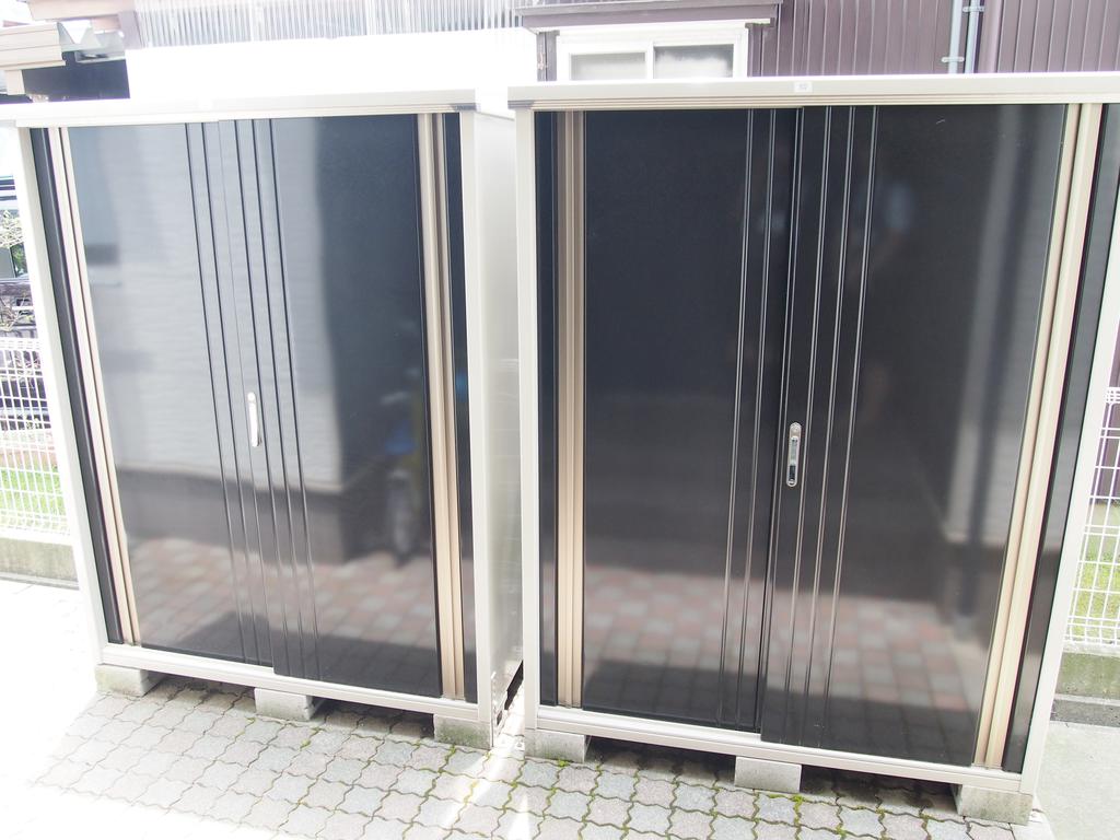 Other common areas. trunk room