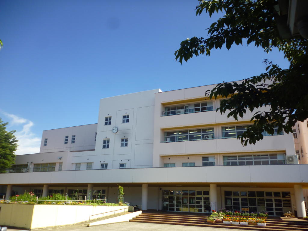 Primary school. Nonoichi to Municipal Sugawara Elementary School (Elementary School) 365m