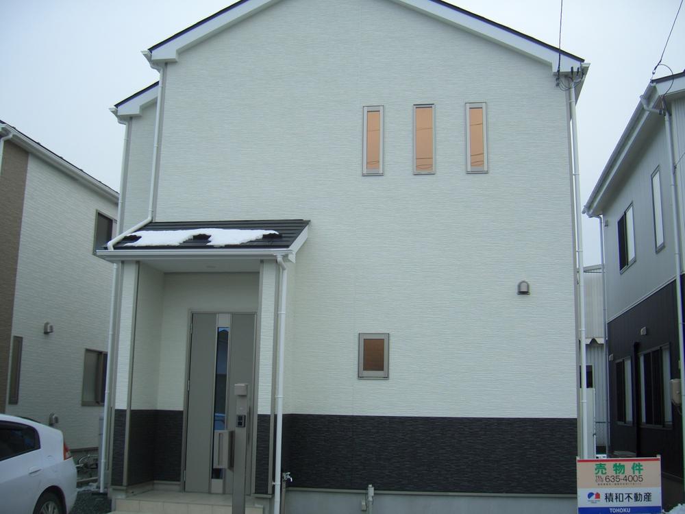 Local appearance photo. local