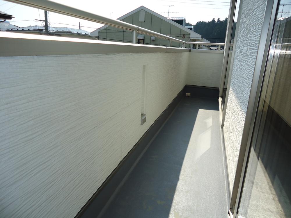 Balcony. Large landscape balcony over two rooms