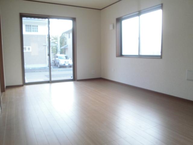 Living. LDK14.2 Pledge