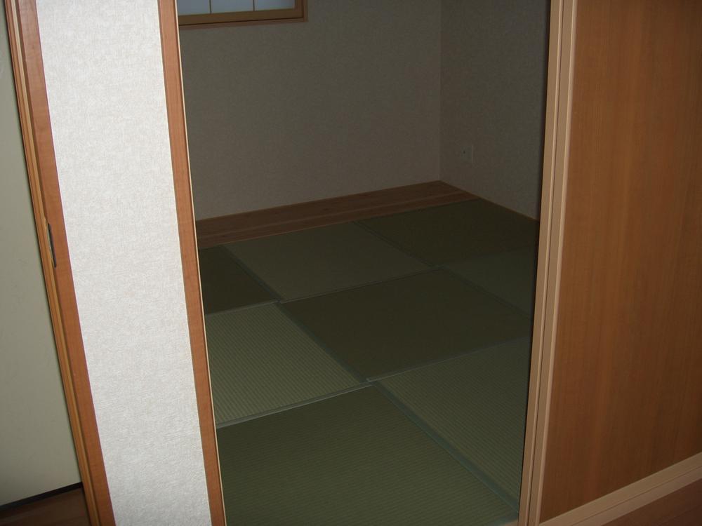 Non-living room. Japanese style room