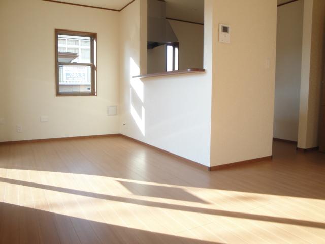 Living. LDK14 Pledge