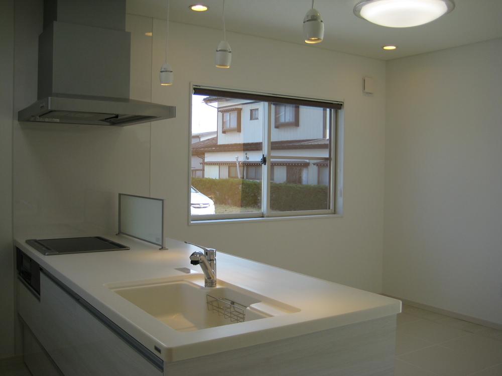 Kitchen. Indoor (12 May 2013) Shooting